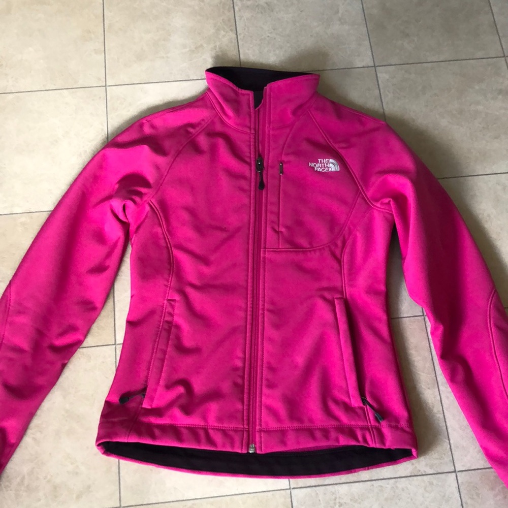 XS Northface women’s Apex jacket